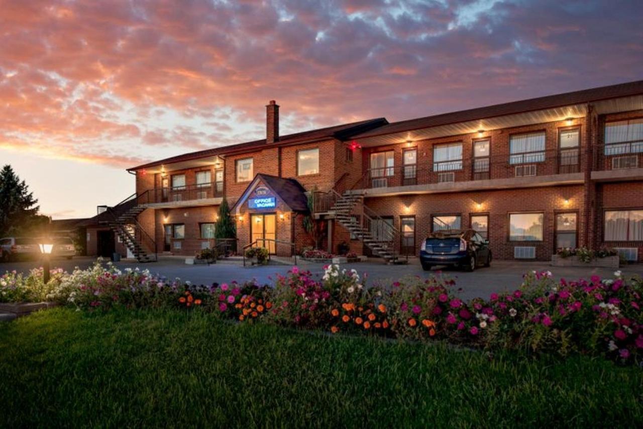 Newmarket Inn Exterior photo